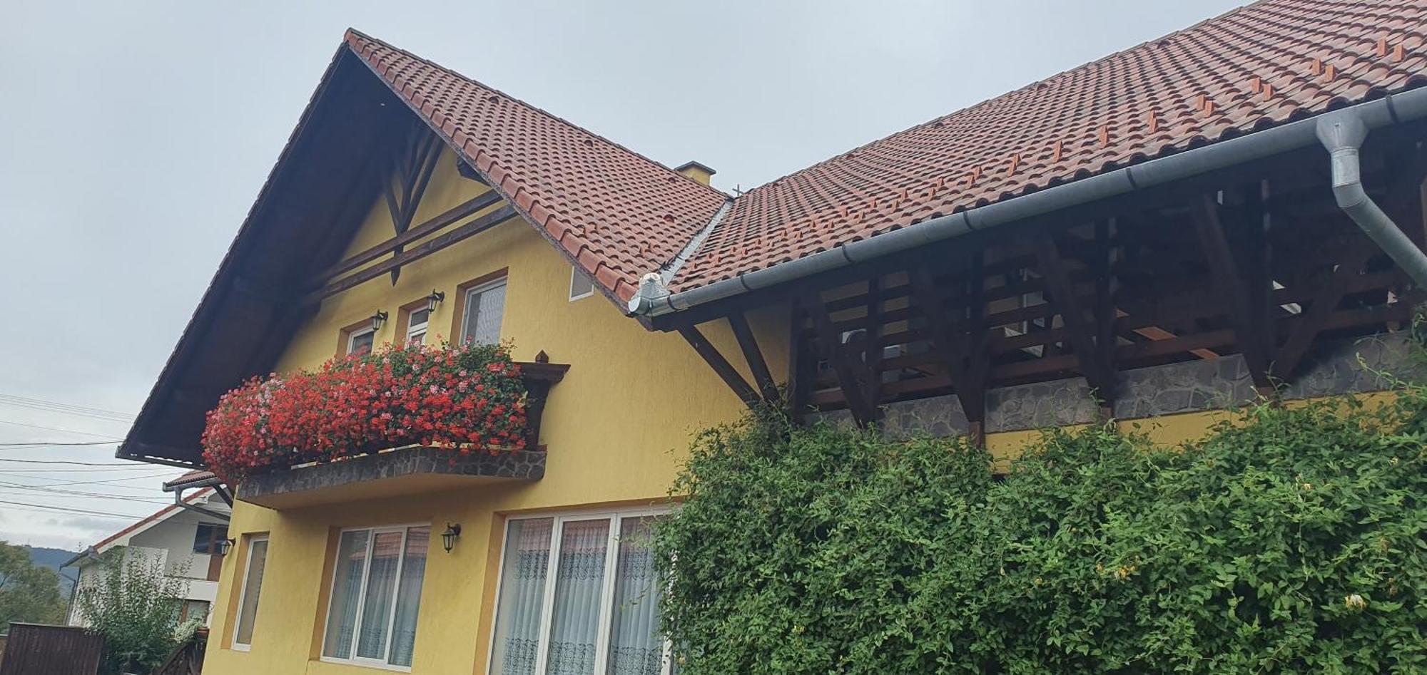 Bed and Breakfast Hazanezo Panzio Corund  Zewnętrze zdjęcie